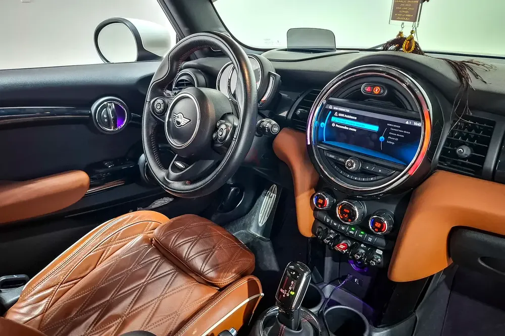 AED 753/month | 2020 MINI Cooper Cooper S JCW | GCC Specs | Ref#449401 - Image 10