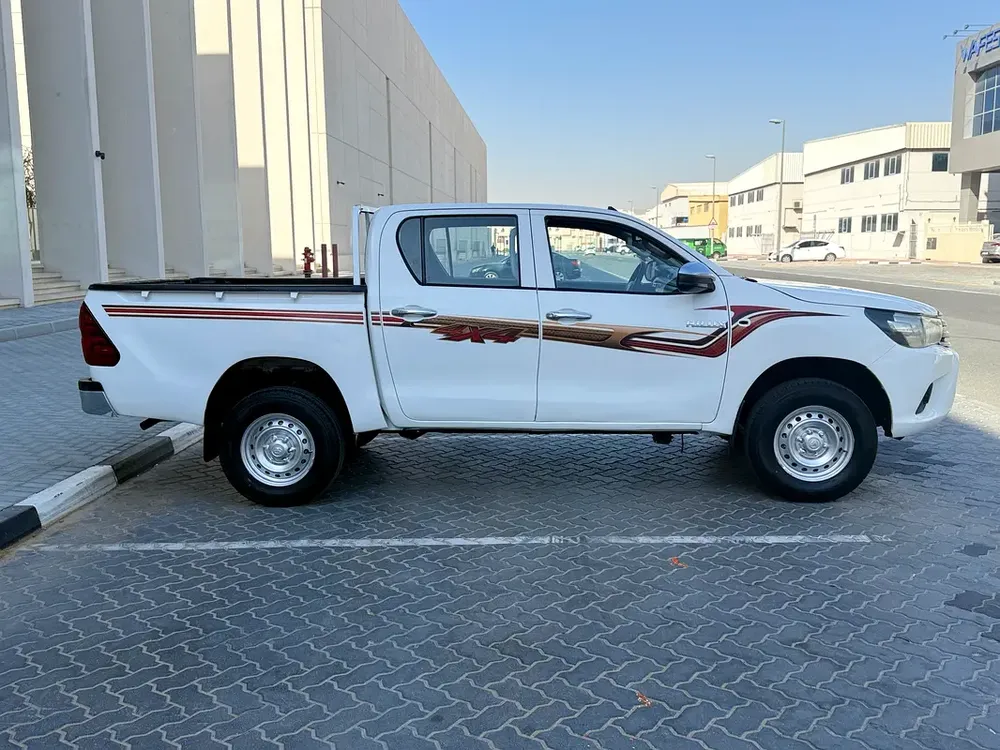 Toyota Hilux Double Cab GL 2016 - GCC Specs - - Image 11