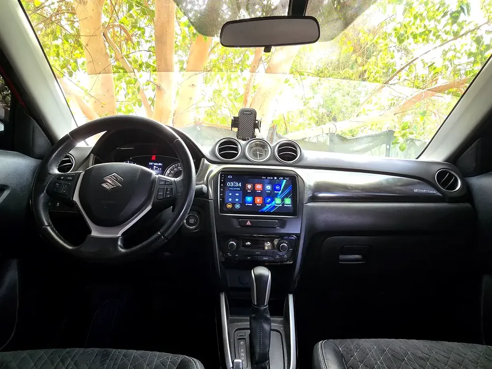 Suzuki Vitara GLX 2022 - GCC Specs - Image 10