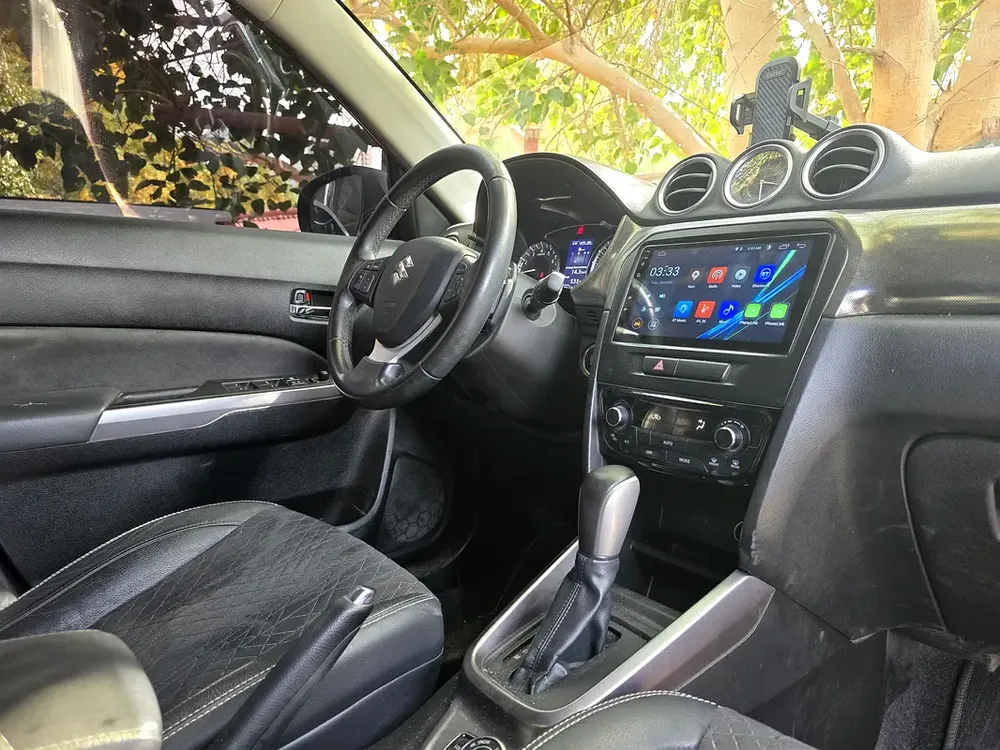 Suzuki Vitara GLX 2022 - GCC Specs - Image 4
