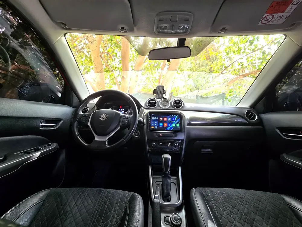 Suzuki Vitara GLX 2022 - GCC Specs - Image 9