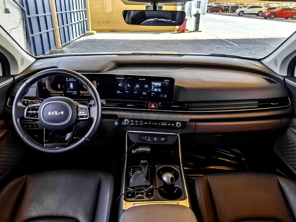 AED 1976/month | 2026 Kia Carnival  | GCC Specs | Ref#470829 - Image 9