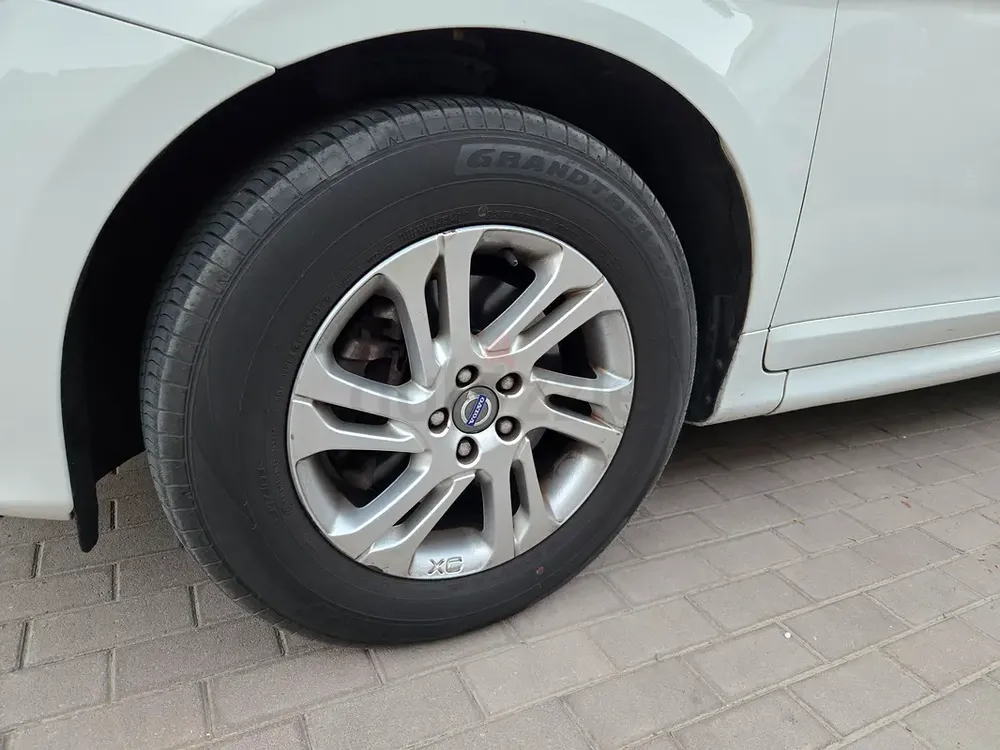 Volvo XC60 T5 2014 GCC Specs - Image 13