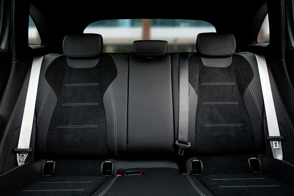 3,917 P.M |  GLA 200 AMG | 0% Downpayment |  5 YEARS AGENCY WARRANTY! - Image 13