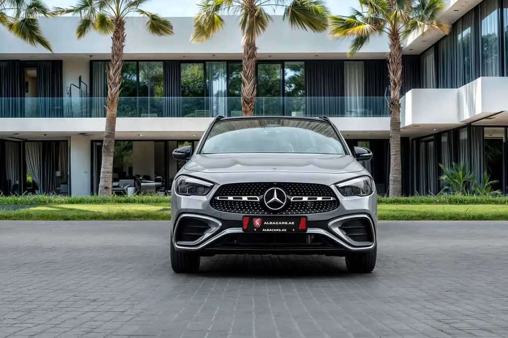 3,917 P.M |  GLA 200 AMG | 0% Downpayment |  5 YEARS AGENCY WARRANTY! - Image 4