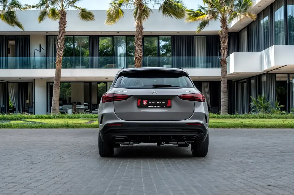 3,917 P.M |  GLA 200 AMG | 0% Downpayment |  5 YEARS AGENCY WARRANTY! - Image 5