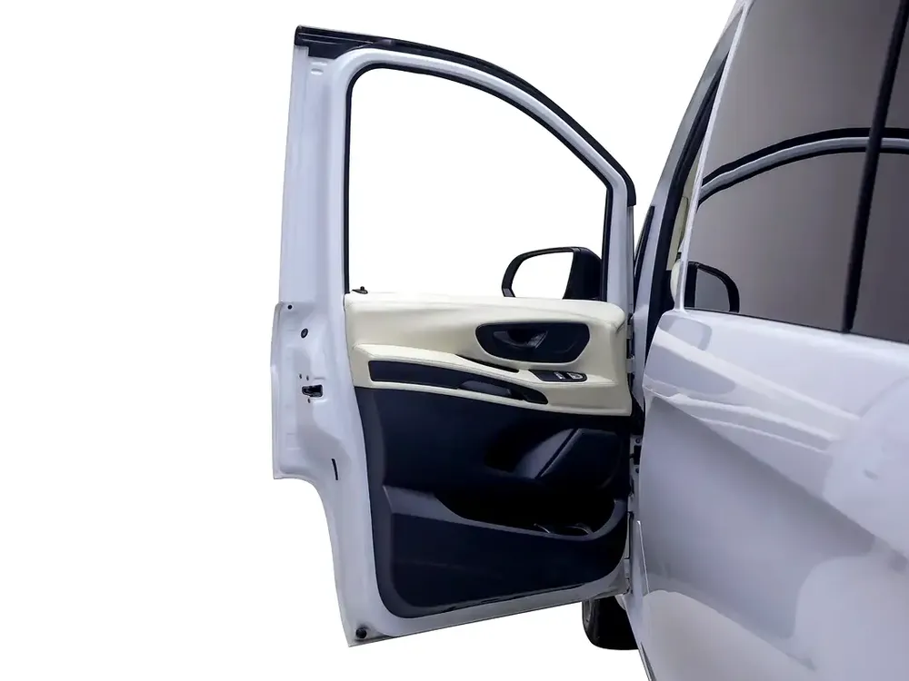 2022 | Mercedes Benz | Metris | Very Low Mileage - Image 19