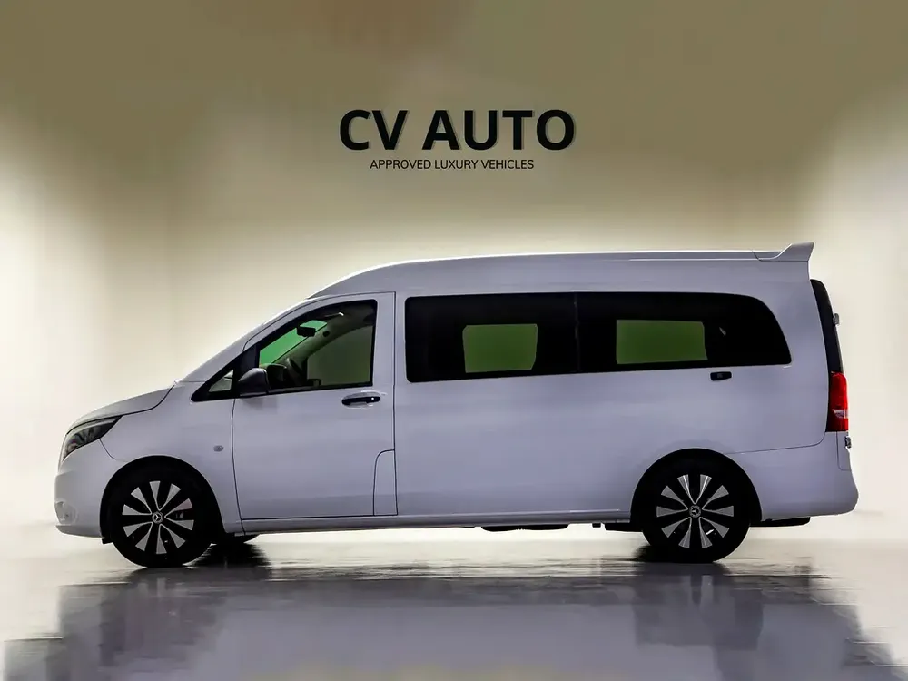 2022 | Mercedes Benz | Metris | Very Low Mileage - Image 7