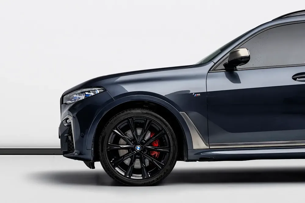 2022 BMW X7 xDrive M50i, September 2026 BMW Warranty + Service Contract, GCC - Image 6
