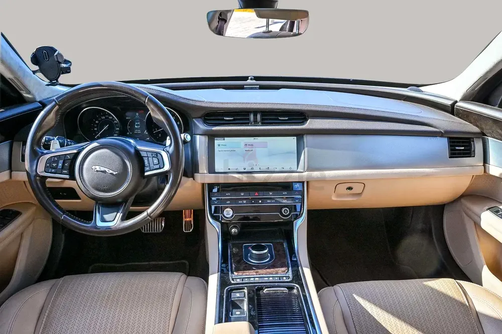 AED 1216/month | 2020 Jaguar XF  | GCC Specs | Ref#420332 - Image 10