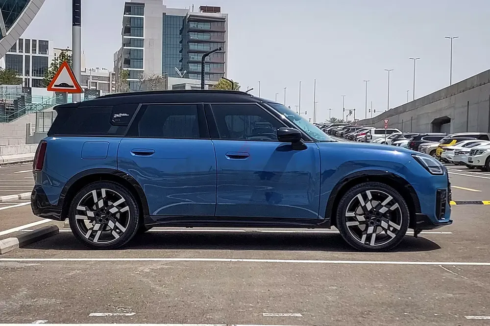 AED 2431/month | 2025 MINI Countryman S 4WD | GCC Specs | Ref#447410 - Image 4