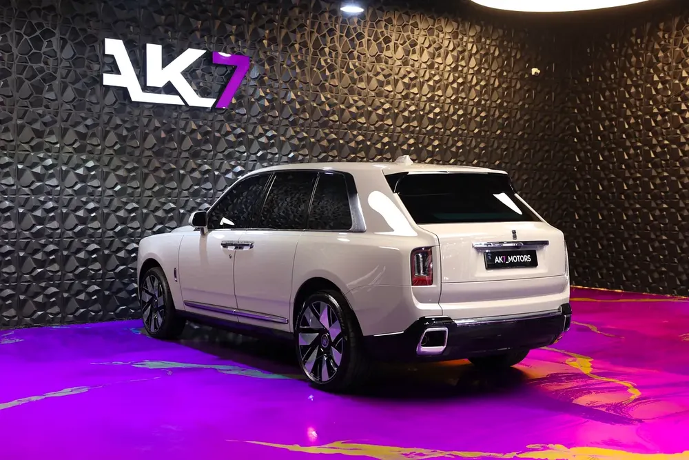Rolls-Royce Cullinan Silver Badge 2026 - European Specs - Brand New - Image 12