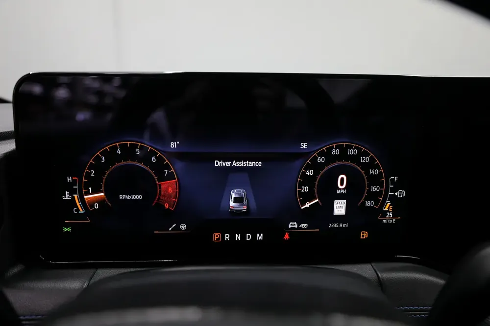 Mustang | Dark Horse | V8 5.0L | Low KMs | Under Warranty Till 2027 Ref#R5501729 - Image 18