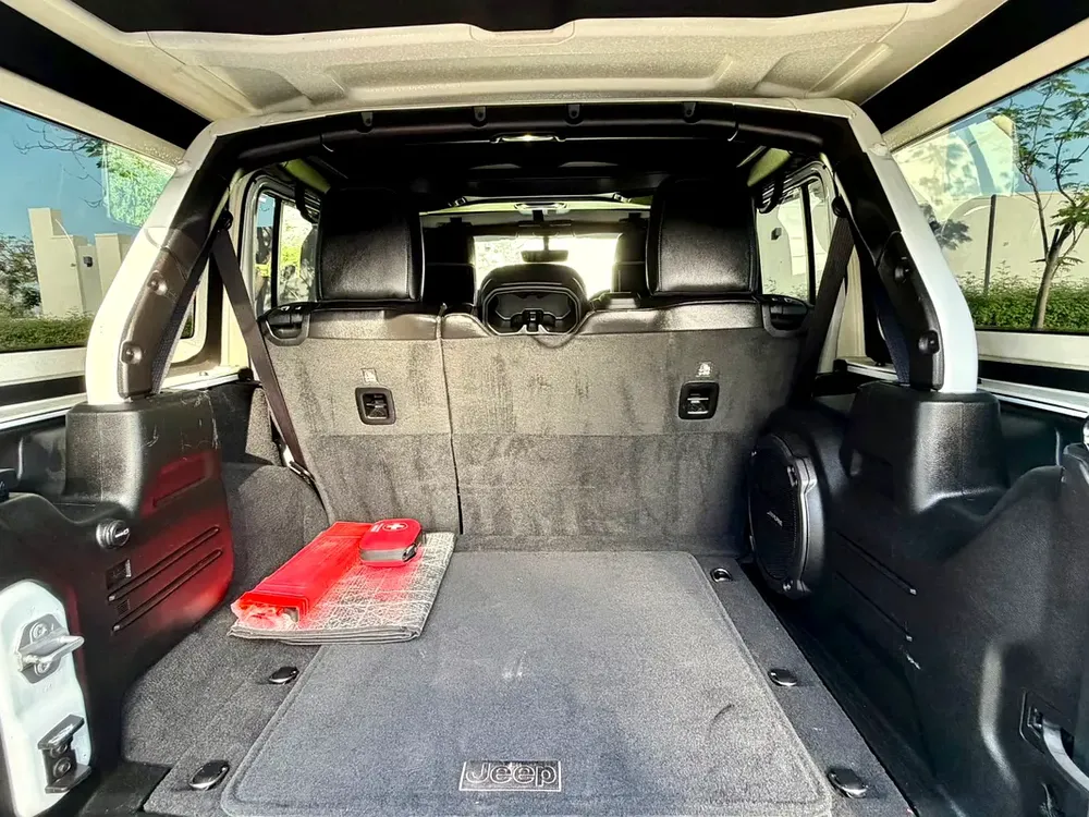 2020 Jeep Wrangler Unlimited Rubicon • 3.6L V6 • ADVENTURE READY! - Image 16
