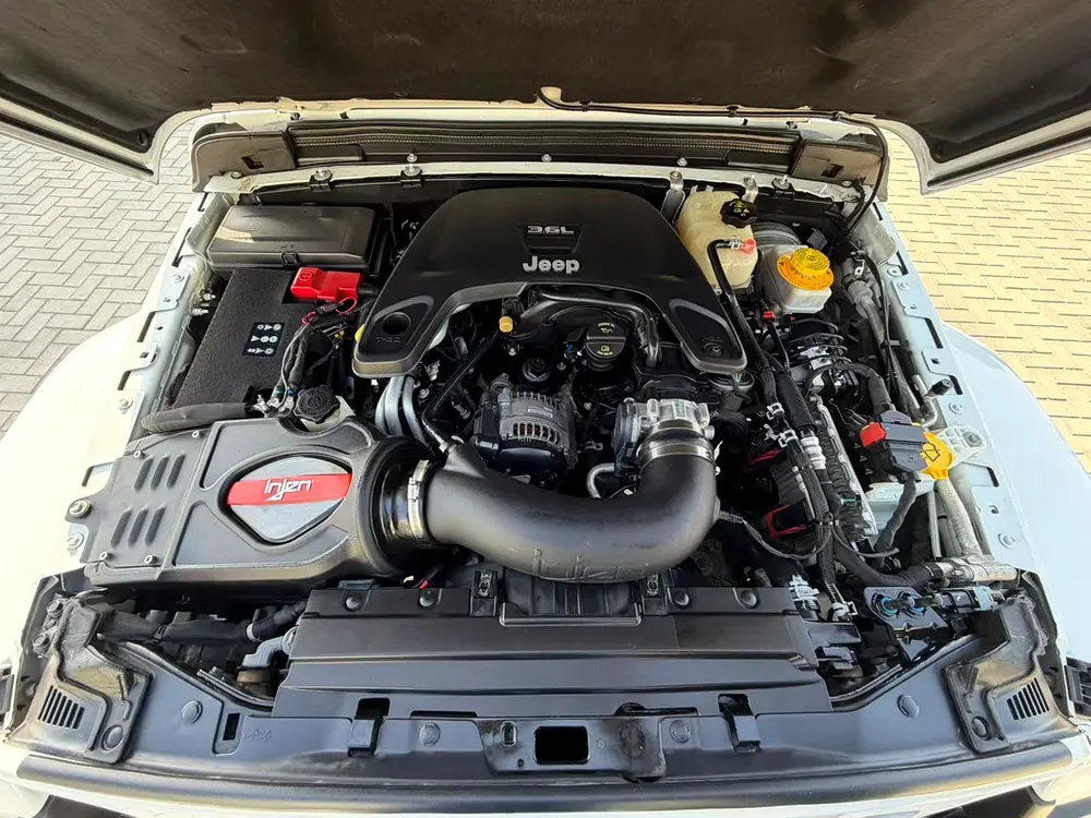 2020 Jeep Wrangler Unlimited Rubicon • 3.6L V6 • ADVENTURE READY! - Image 18