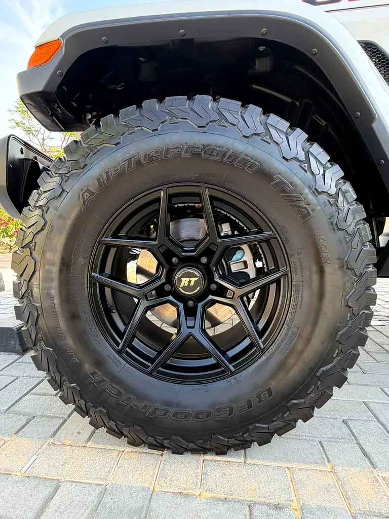 2020 Jeep Wrangler Unlimited Rubicon • 3.6L V6 • ADVENTURE READY! - Image 20