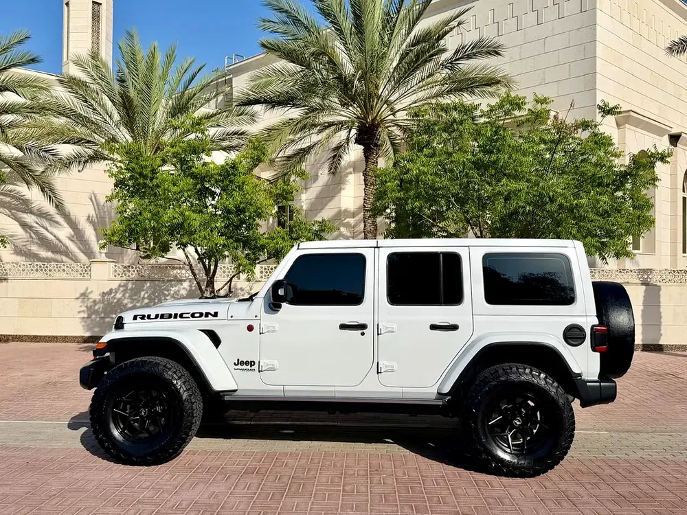 2020 Jeep Wrangler Unlimited Rubicon • 3.6L V6 • ADVENTURE READY! - Image 4