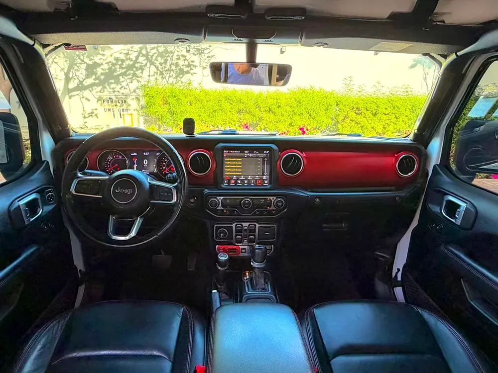 2020 Jeep Wrangler Unlimited Rubicon • 3.6L V6 • ADVENTURE READY! - Image 8