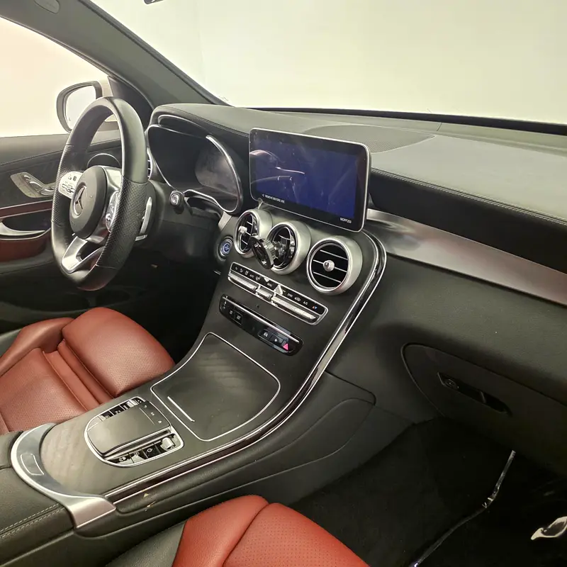 AED 2961 PM | MERCEDES GLC200 4Matic 2023 | AGENCY WARRANTY & SERVICE PACKAGE OCT 2028 | GCC - Image 16