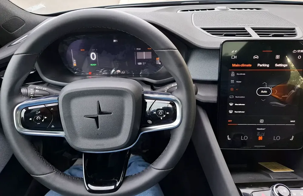 2023 Polestar 2 Long Range Single Motor - GCC Specs - Image 9