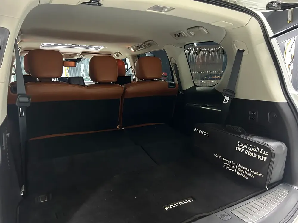 3,077 P.M | PATROL SE PLATINUM CITY | NISSAN WARRANTY  SERVICE Until 2028 - Image 17