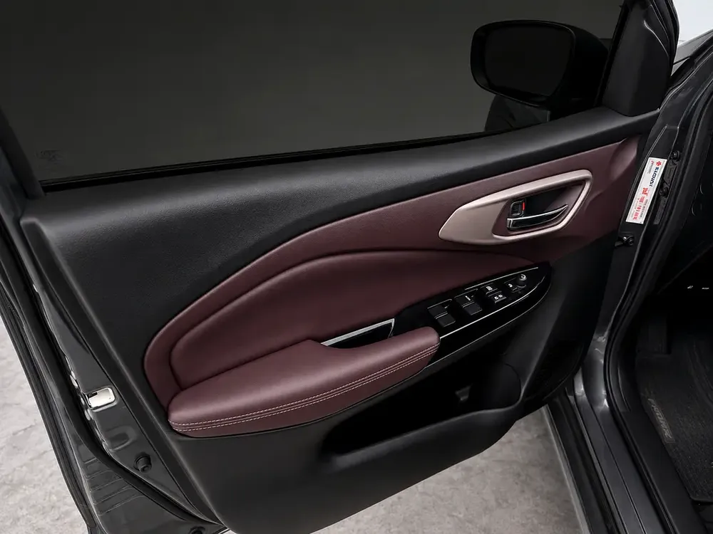 Suzuki Fronx 2024 Hybrid – Full Option | GCC Specs | Like New - Image 11