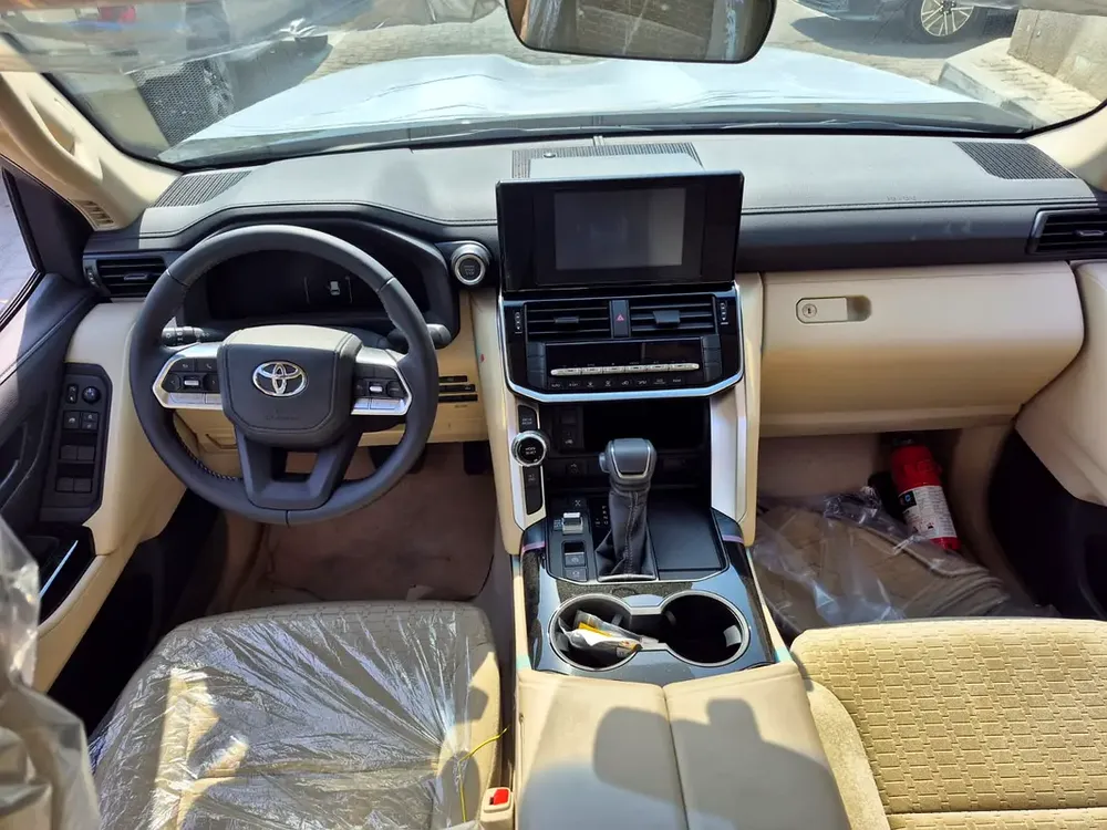 2026 Toyota Land Cruiser LC300 GXR (without Sunroof) 7-Seater 3.5L V6 Twin Turbo Petrol A/T 4WD - Image 6