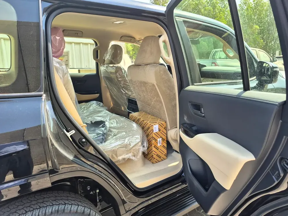 2026 Toyota Land Cruiser LC300 GXR (without Sunroof) 7-Seater 3.5L V6 Twin Turbo Petrol A/T 4WD - Image 9