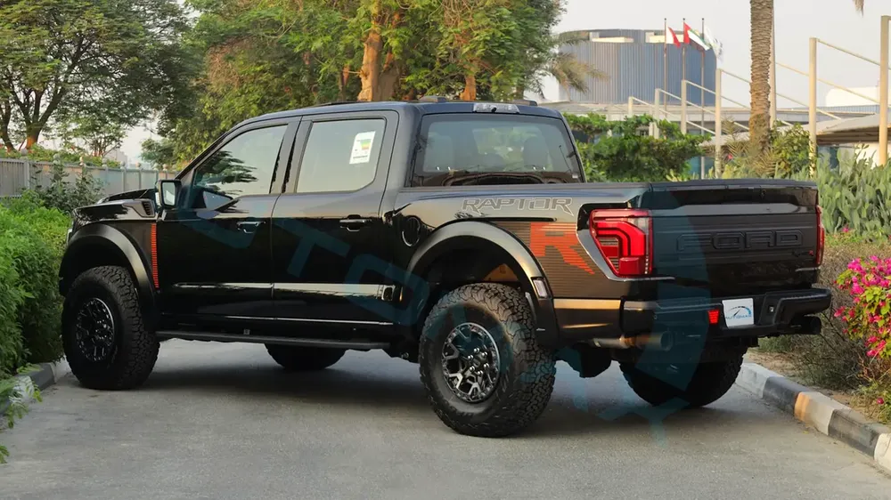 ( For Export ) 2026/2026 Ford F-150 Raptor R 5.2L Supercharged V8 GCC BRAND NEW - Image 5