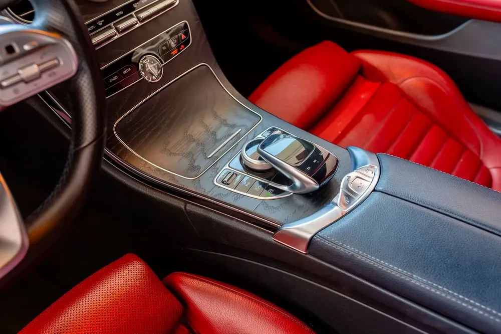 Mercedes-Benz C 300 Cabriolet 2019 - American Specs - Image 15