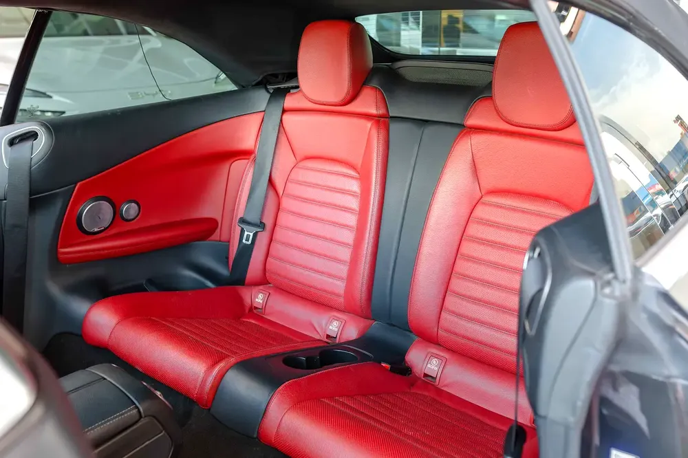 Mercedes-Benz C 300 Cabriolet 2019 - American Specs - Image 18