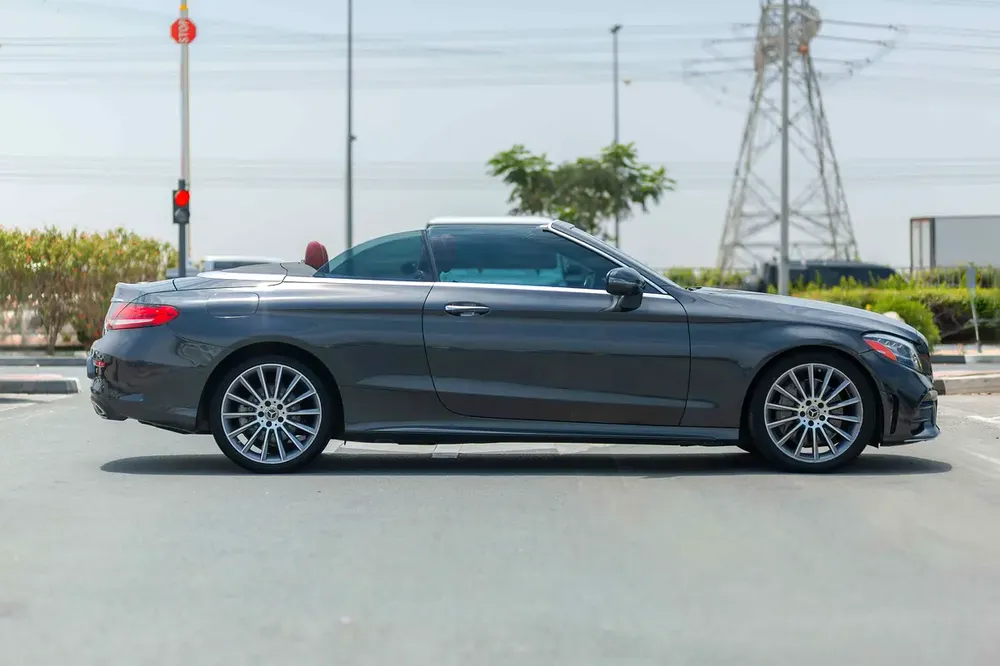 Mercedes-Benz C 300 Cabriolet 2019 - American Specs - Image 19