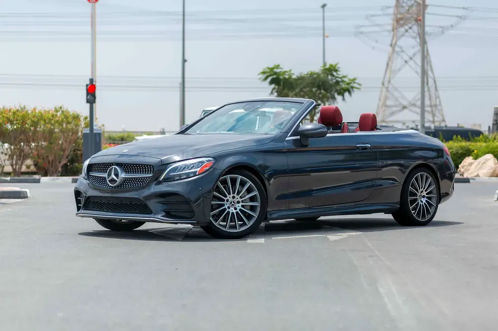 Mercedes-Benz C 300 Cabriolet 2019 - American Specs - Image 6