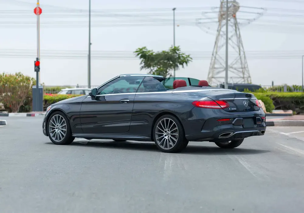 Mercedes-Benz C 300 Cabriolet 2019 - American Specs - Image 7