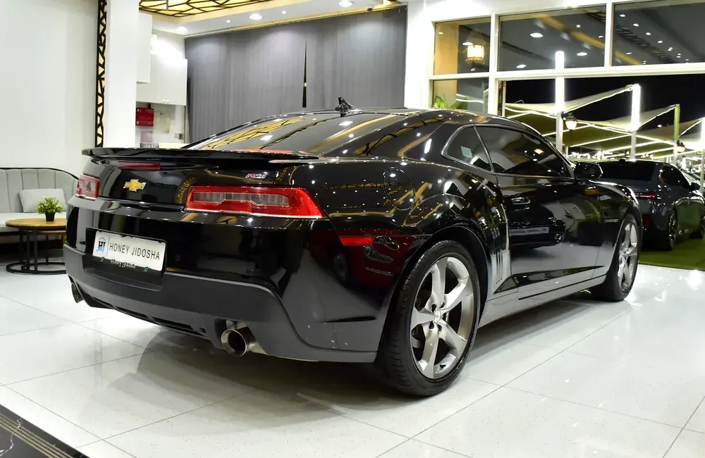 EXCELLENT DEAL for our Chevrolet Camaro RS ( 2014 Model ) in Black Color GCC Specs - Image 6