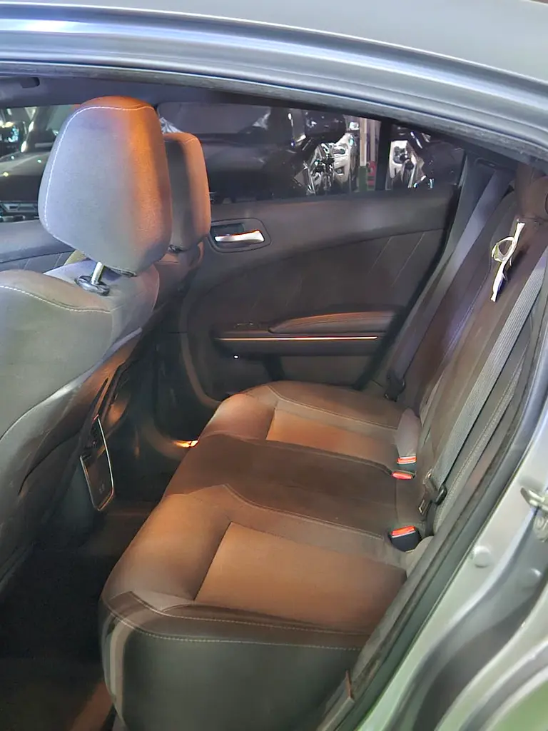 2017 Dodge Charger SXT | V6 | Excellent Condition | AED 28,000 - Image 11