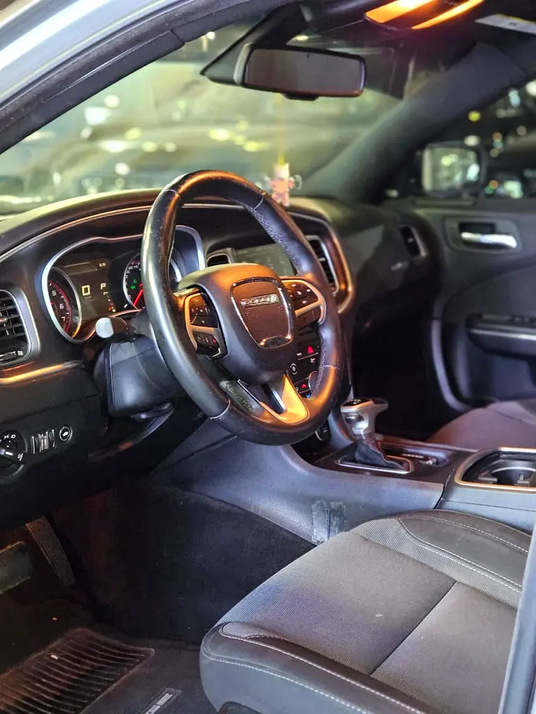 2017 Dodge Charger SXT | V6 | Excellent Condition | AED 28,000 - Image 7