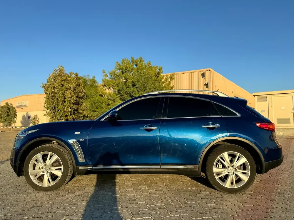 Infiniti QX70 Excellence 2015 GCC Specs - Image 4