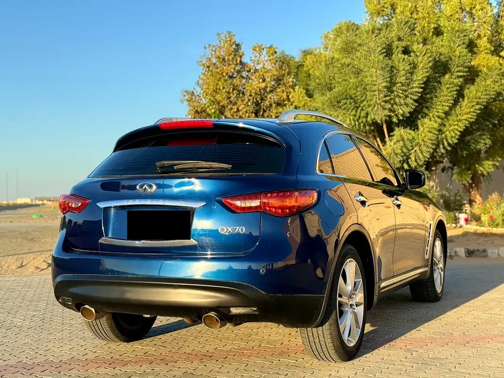 Infiniti QX70 Excellence 2015 GCC Specs - Image 7
