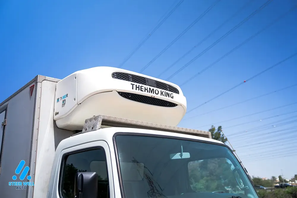 2021 Mitsubishi Canter Long Chassis | Freezer Box (Thermo King T560) | GCC Specs - Image 10