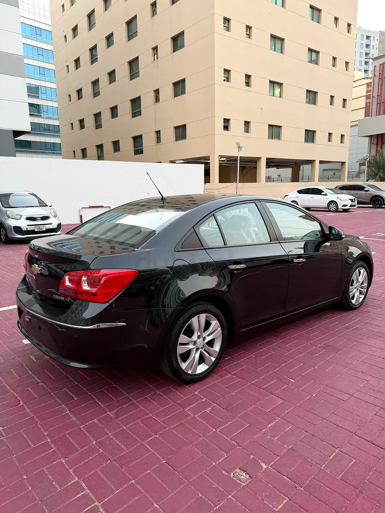 2016 Chevrolet Cruze LT GCC Specs - Excellent Condition - Image 6