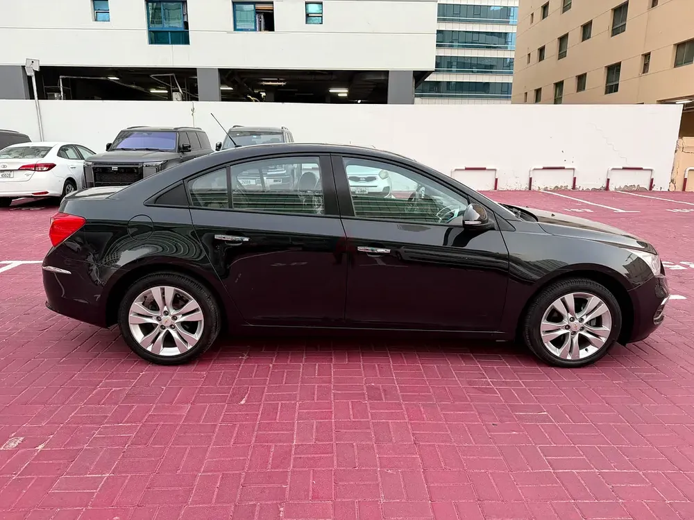 2016 Chevrolet Cruze LT GCC Specs - Excellent Condition - Image 7