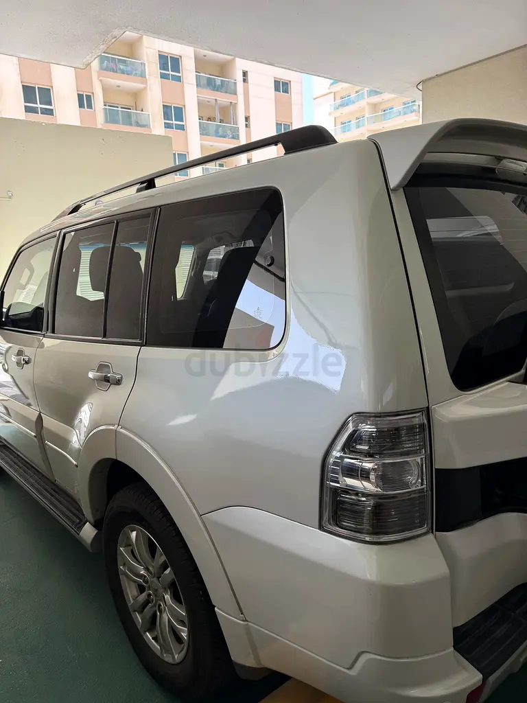 Mitsubishi Pajero GLS 2020, GCC Specs - Perfect for UAE Roads! - Image 5