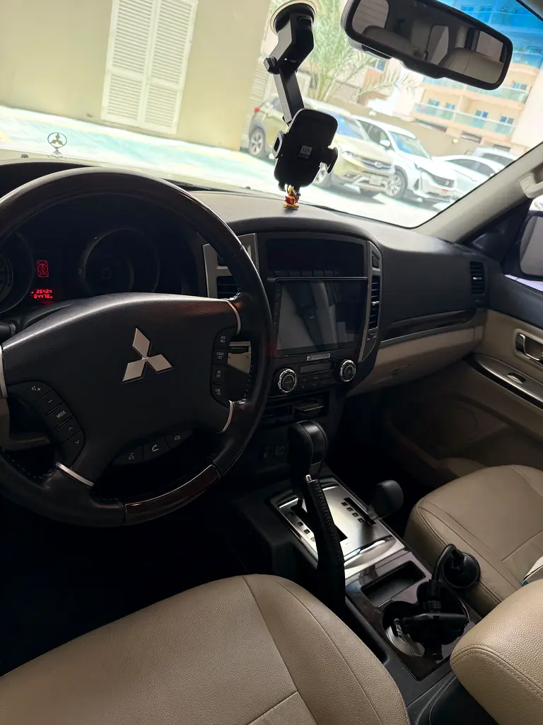 Mitsubishi Pajero GLS 2020, GCC Specs - Perfect for UAE Roads! - Image 7