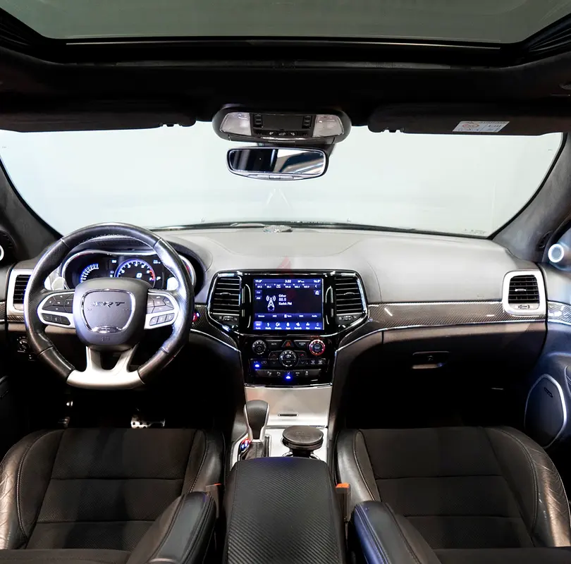 Jeep Grand Cherokee SRT - 6.4 HEMI V8 - Image 7