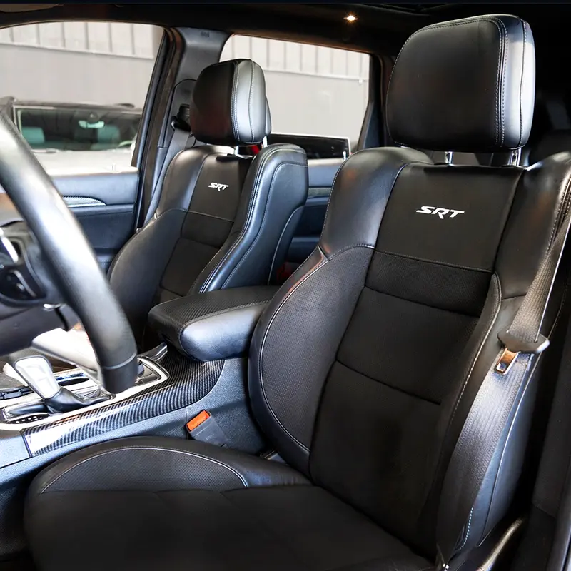 Jeep Grand Cherokee SRT - 6.4 HEMI V8 - Image 8