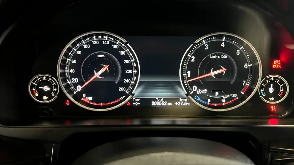 BMWX5 2015 GCC - Image 13