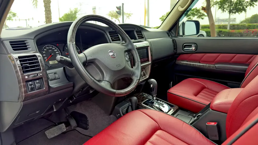 2024 Nissan Patrol Super Safari Al Ostoura, GCC Specifications - Image 8