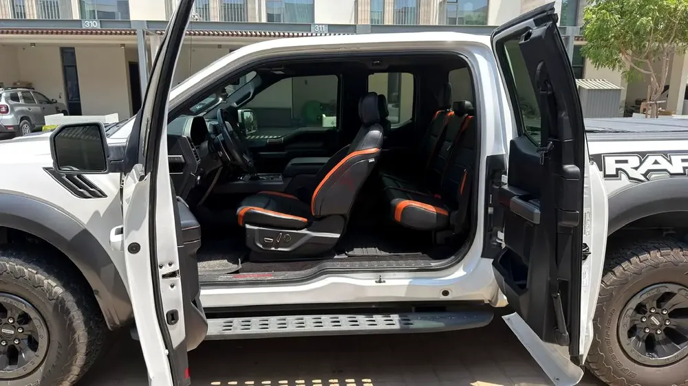Ford F-150 Raptor 2018 GCC Specs - Image 13