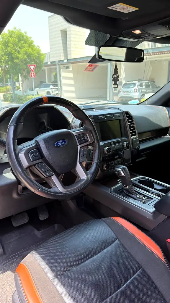 Ford F-150 Raptor 2018 GCC Specs - Image 9